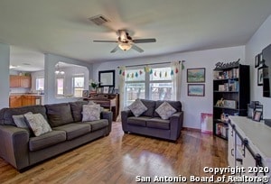 Building Photo - 3906 Azalea Breeze