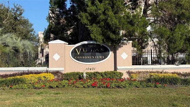 Building Photo - 10414 Villa View Cir