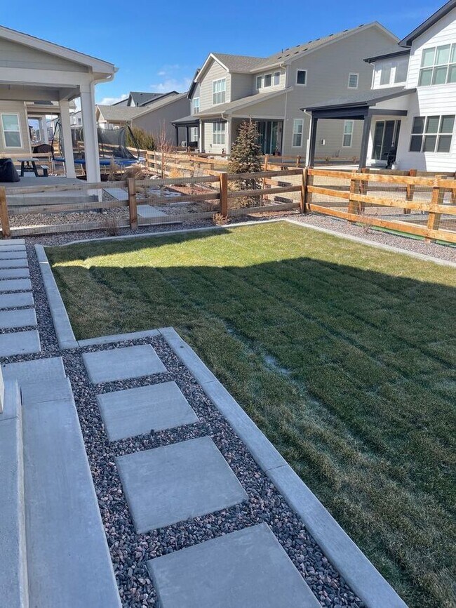 Building Photo - Gorgeous 4 Bed 2.5 Bath New Build in Timnath!