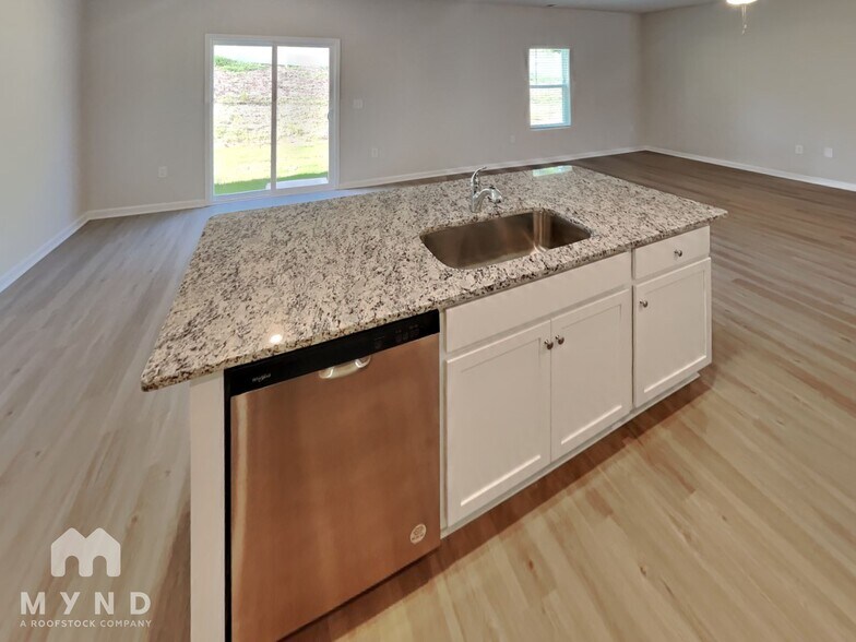 Building Photo - 6232 Lowe Ln