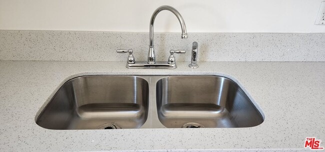 Building Photo - 13891 Moreno Rose Pl