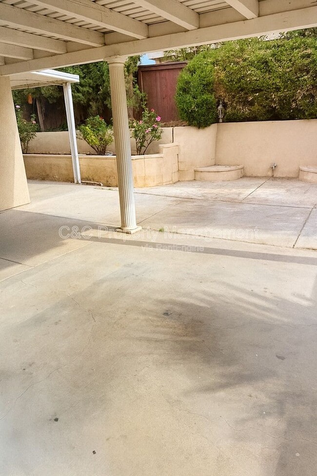 Building Photo - 12555 Caballero Ct