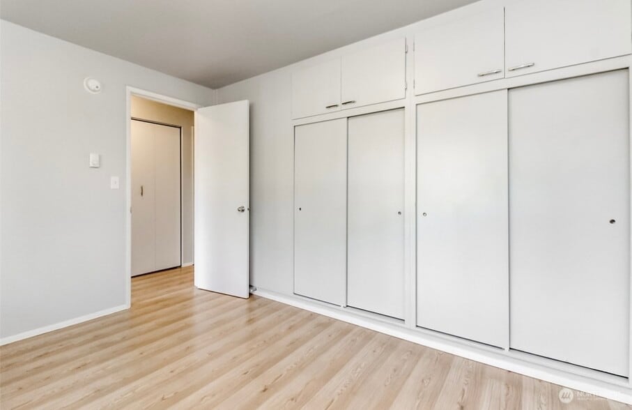 Building Photo - 10914 108th St SW