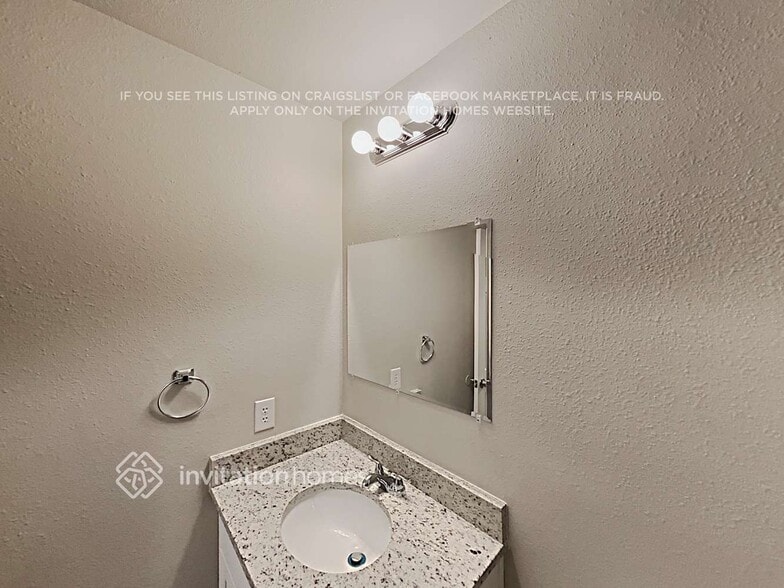 Building Photo - 4642 S Jasper St