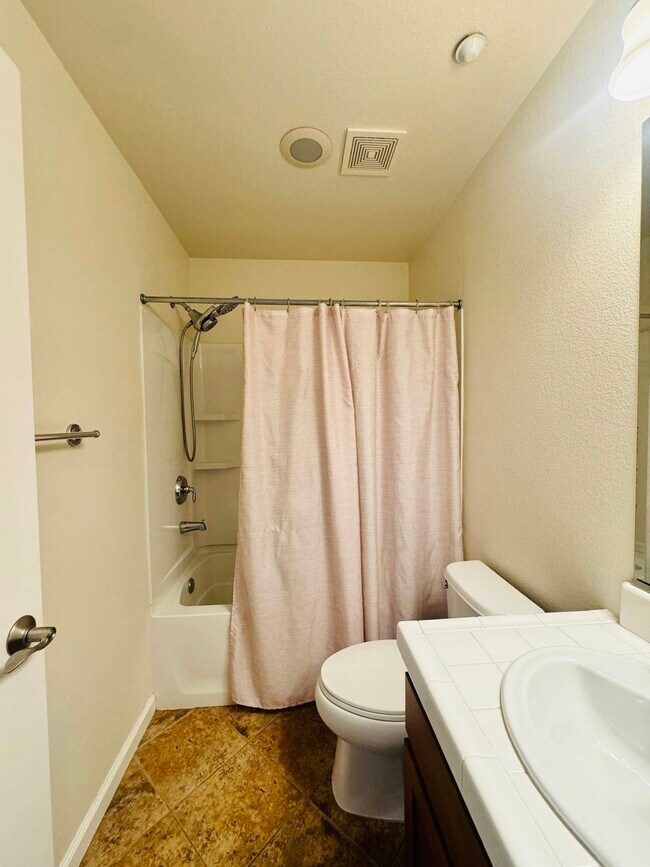 Building Photo - 3723 Branding Iron Pl
