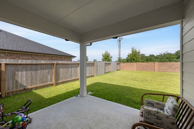 Building Photo - 1054 Great Barracuda Ln