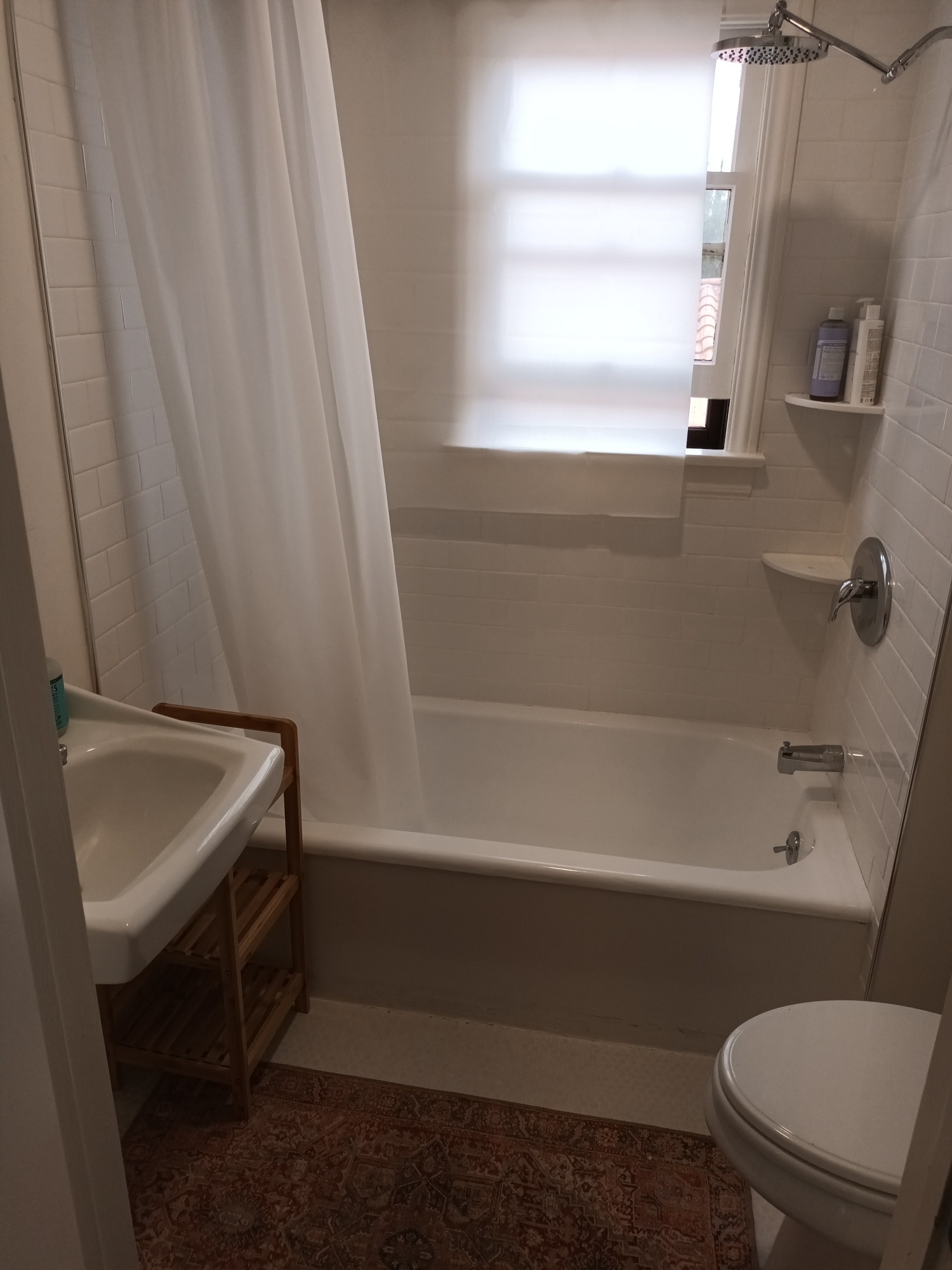 Full bath - 359 Heather Heights Ct