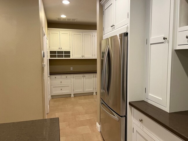 Building Photo - Beautiful, Expansive Paseo Del Sol Pool Home for Rent