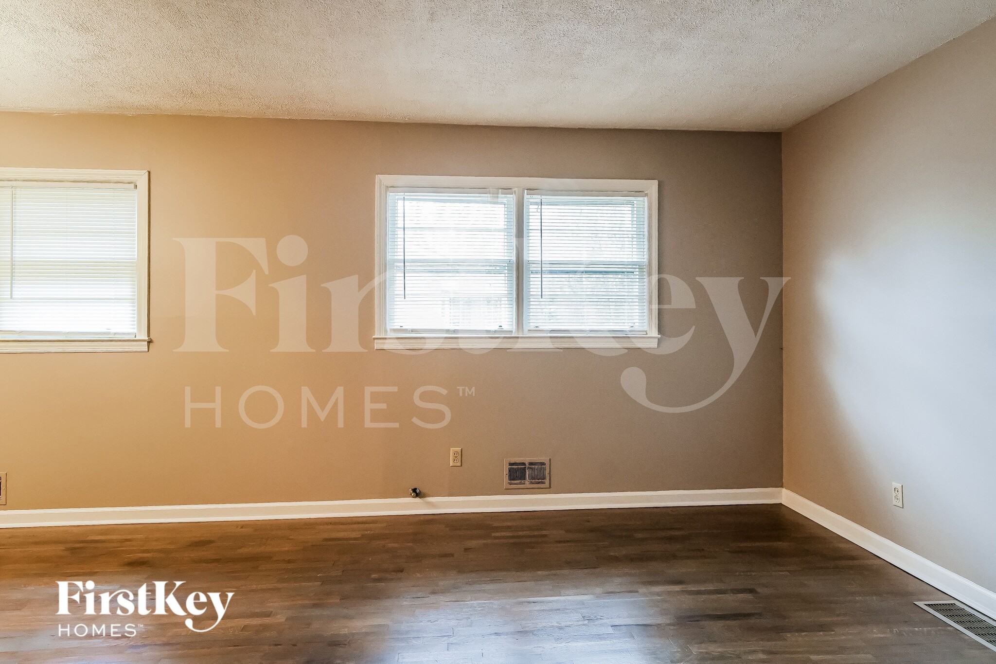 Building Photo - 4245 Springdale Cir