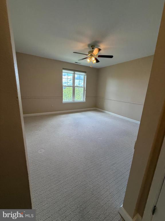Building Photo - 17 Clay Lodge Ln