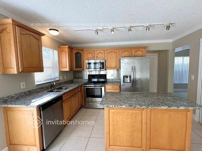 Building Photo - 5170 Foxhall Dr N