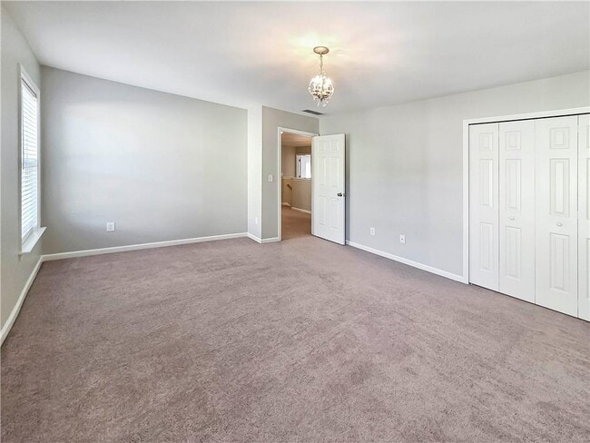 Building Photo - 5425 Fieldfreen Dr