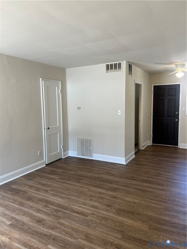 Building Photo - 101 Monticello Dr