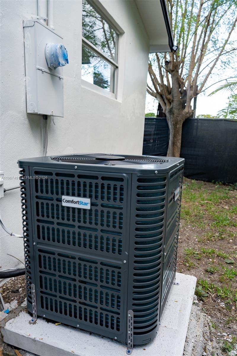 Building Photo - 2600 NW 108th St