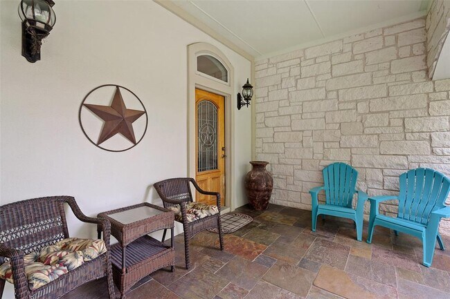 Building Photo - 22658 Felicia Dr