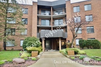 Building Photo - 950 E Wilmette Rd