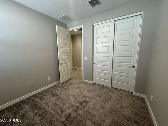 Building Photo - 4306 S 94th Ln
