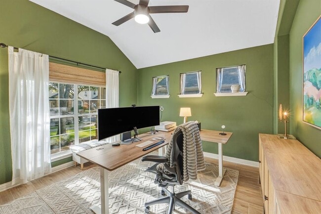 Building Photo - 10204 Wind Cave Trail