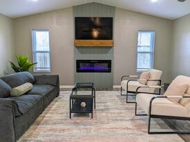 Building Photo - 1908 Janeway St