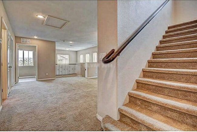 Building Photo - Rare Two Primary Home in Centennial Hills Community in Northwest