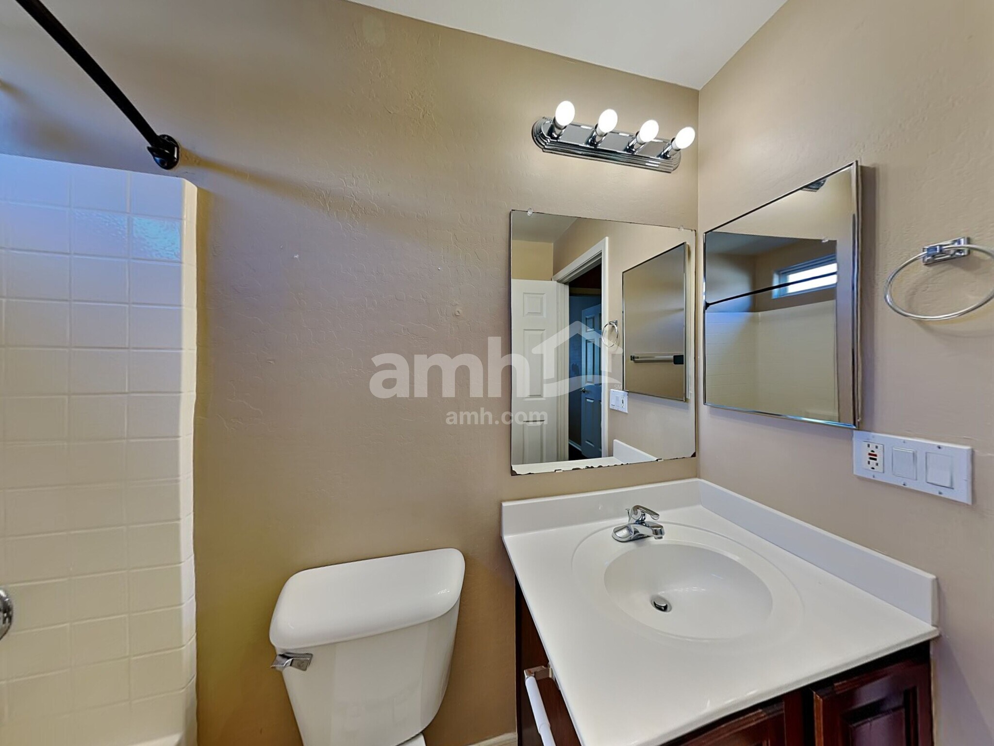 Building Photo - 16776 W Mesquite Dr