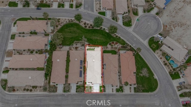 Building Photo - 49880 Bates Dr