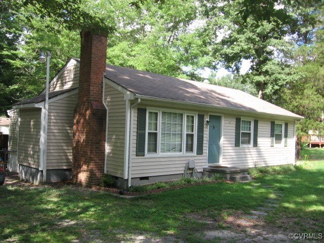 Primary Photo - 9906 Family Ln