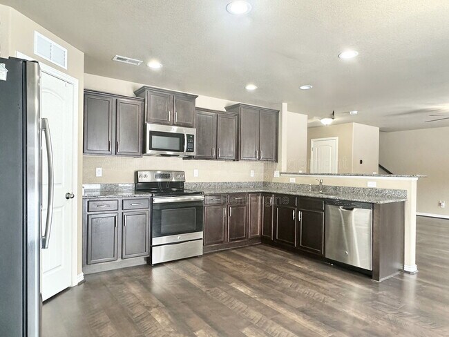 Building Photo - 9532 Bryce Canyon Dr