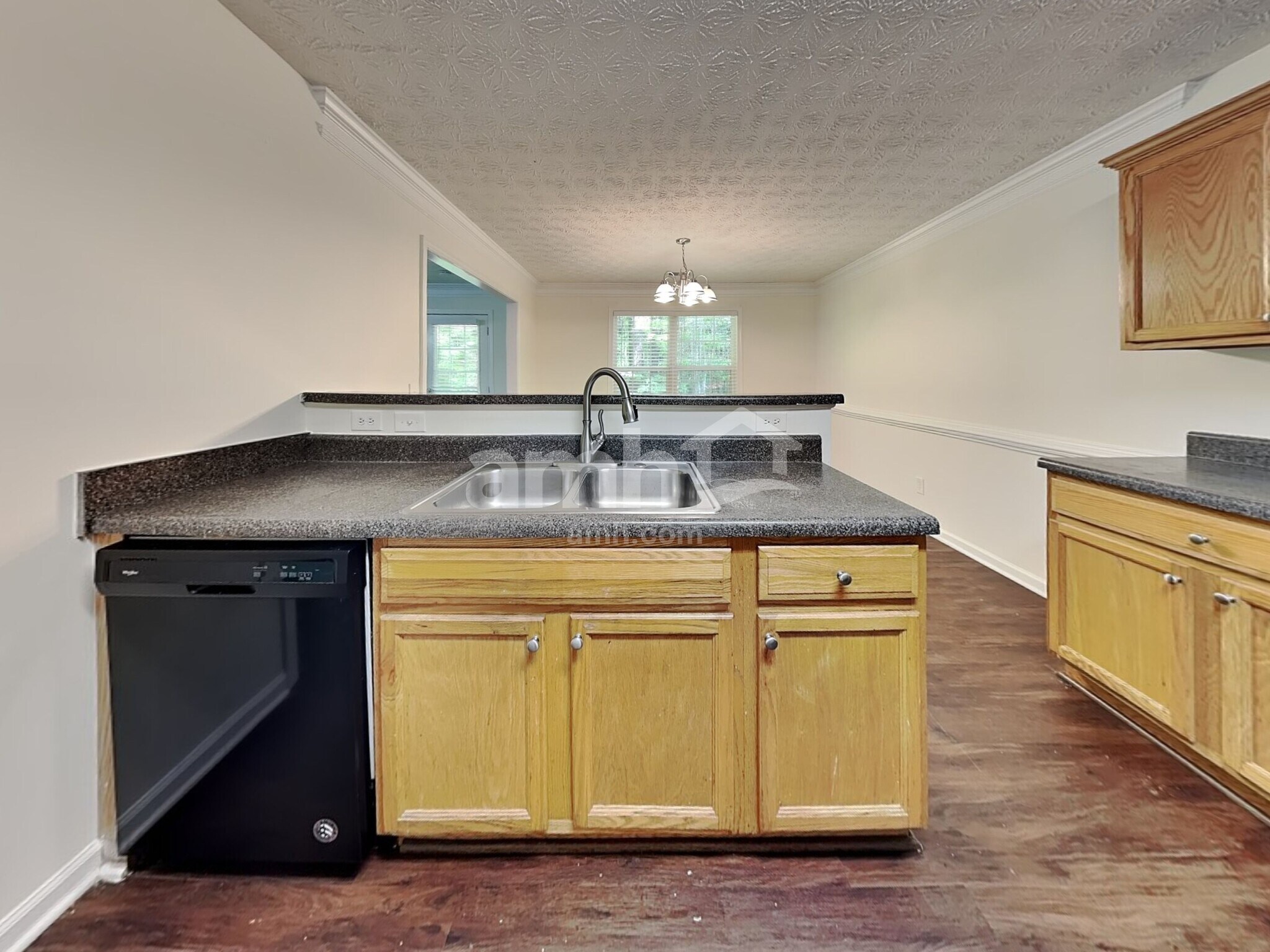 Building Photo - 104 Arbor Creek Way