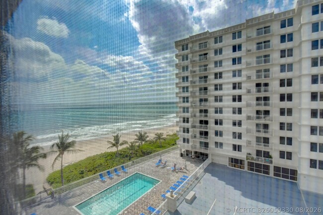 Building Photo - 3221 S Ocean Blvd