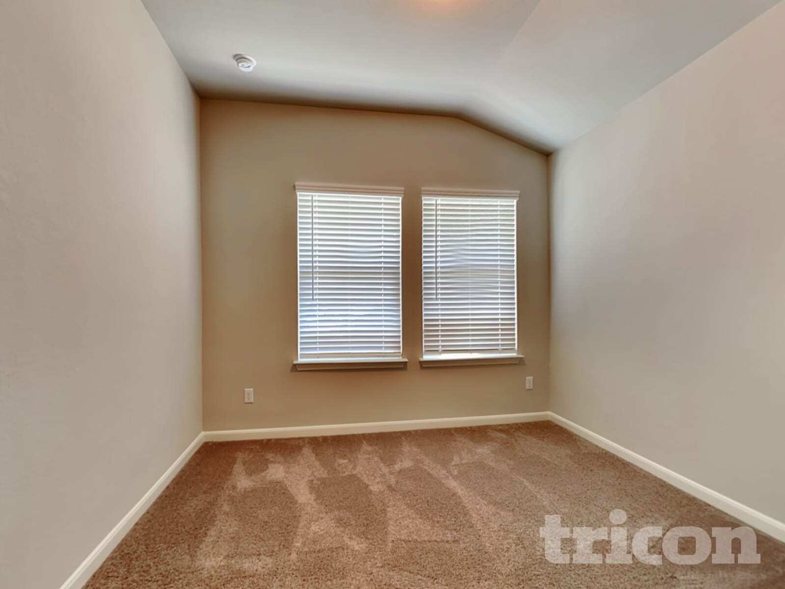 Building Photo - 5507 Shasta Pl