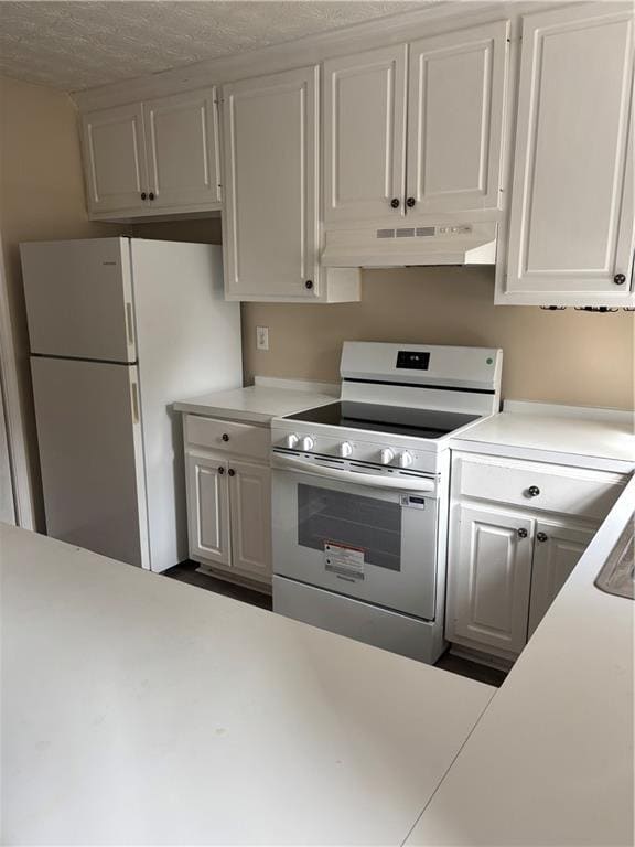 Building Photo - 3275 Spincaster Way