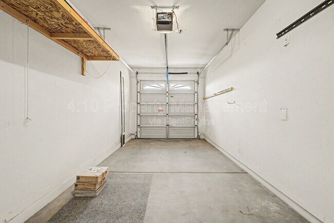 Building Photo - 6355 W Sophie Ln