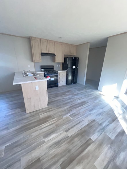 Building Photo - 6266 Dorsett Shoals Rd