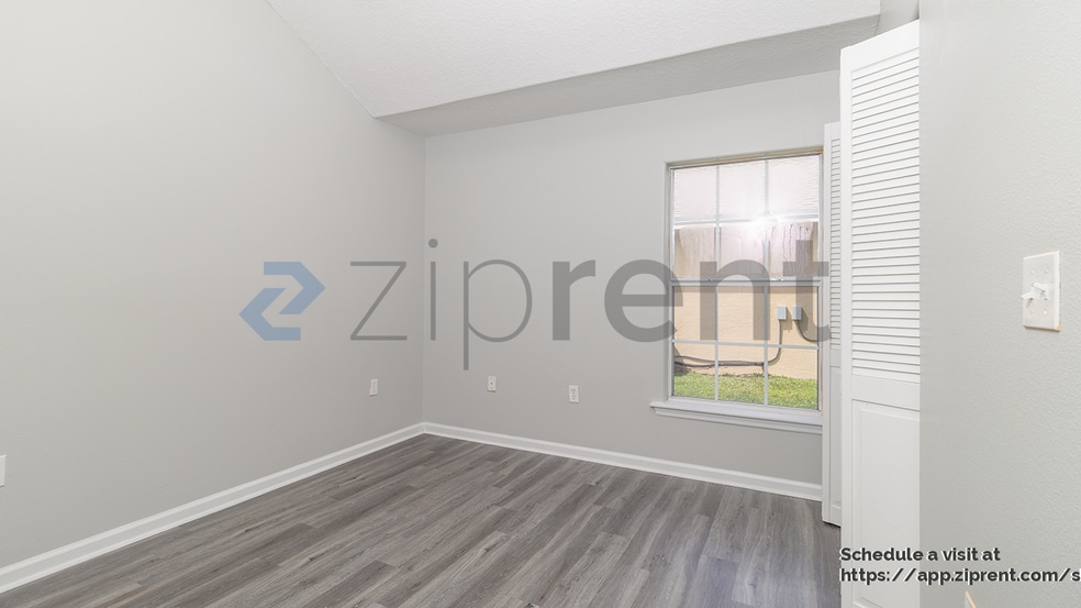 Building Photo - 5354 Pebble Beach Dr