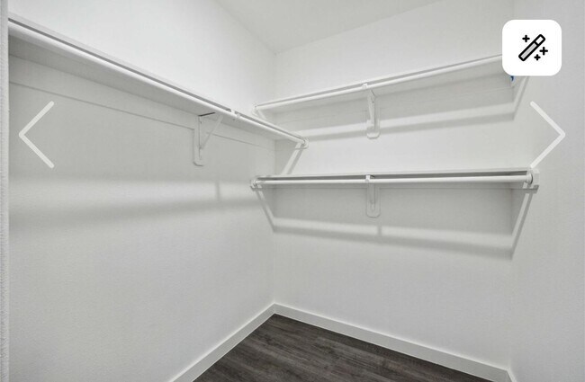 Building Photo - 2312 Wavell St