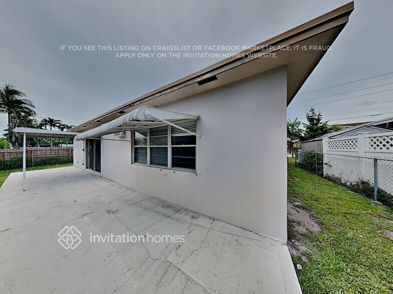 Building Photo - 1772 NW 38th St