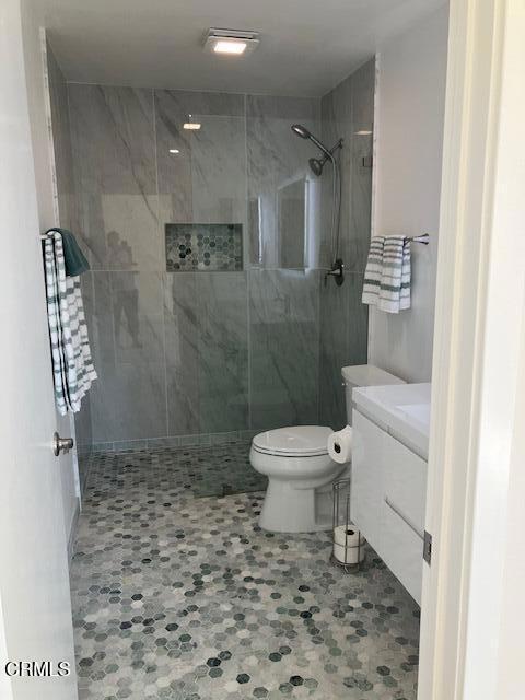 Building Photo - 510 Island View Cir