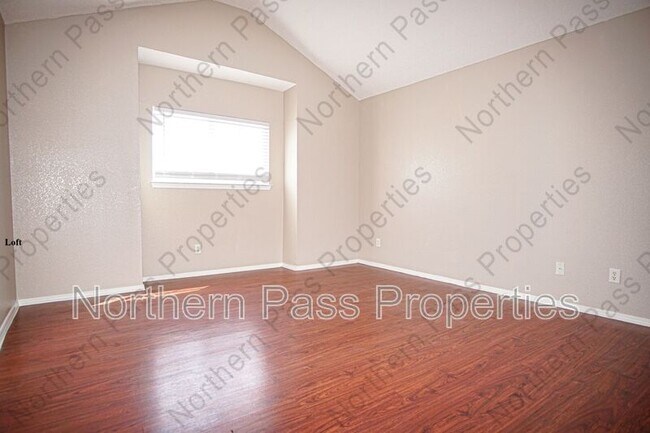 Building Photo - 12181 Sun Ray