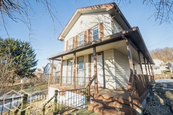Building Photo - 60 E Shawnee Ave