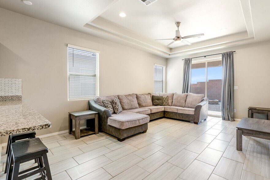 Building Photo - 2313 Melon Ridge Loop NE