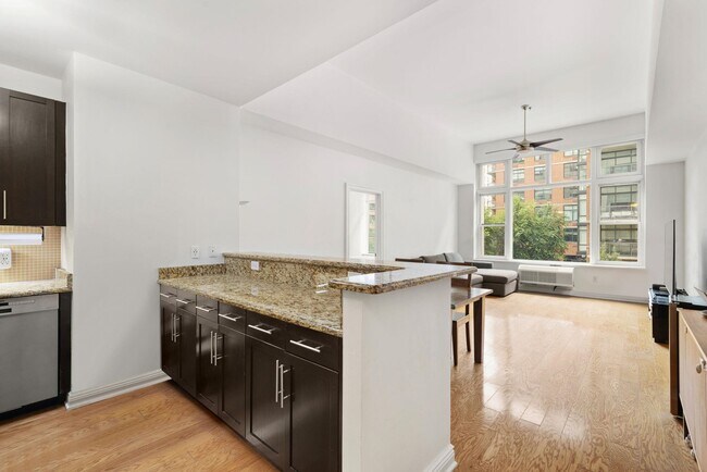 Building Photo - 1500 Hudson St