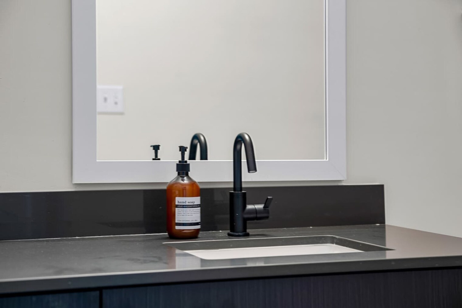 Building Photo - 617 N 12th St