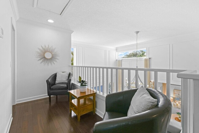 Building Photo - 61 Dorchester Cir