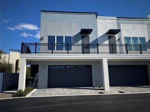 Building Photo - 798 TETBURY Lp