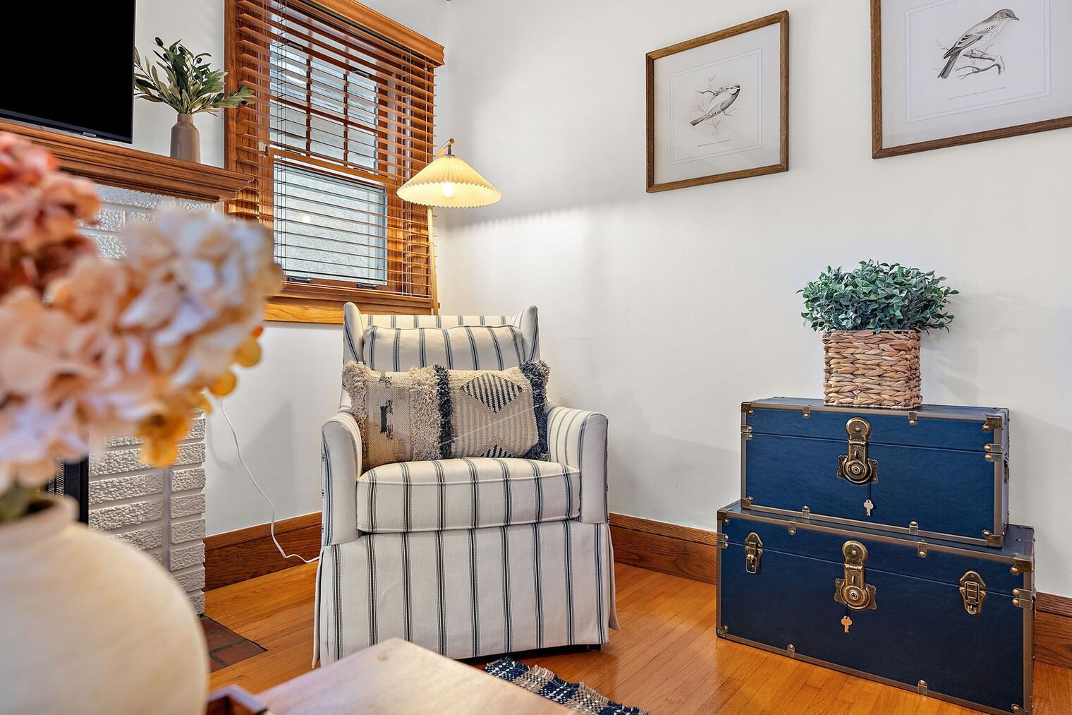 Building Photo - 5252 Drew Ave S