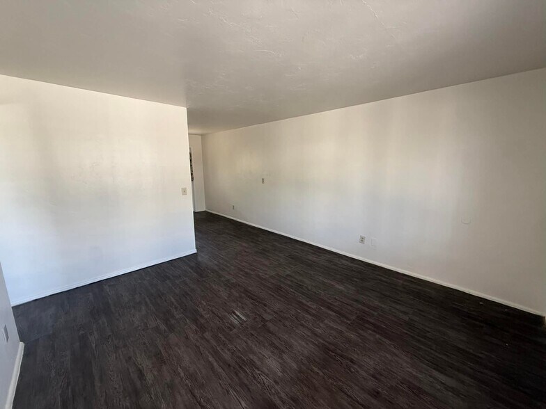 Building Photo - 3577 E 3rd St