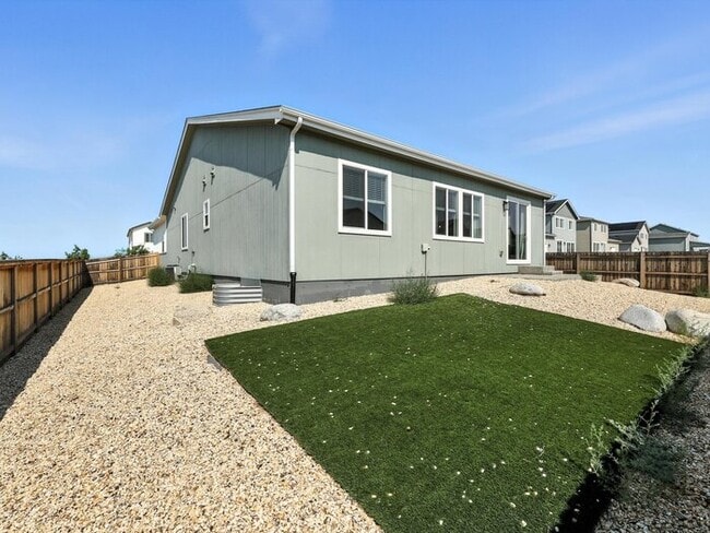Building Photo - 411 Indian Grass St