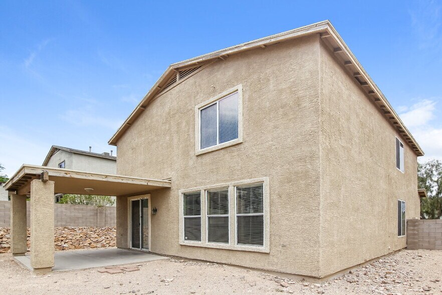 Building Photo - 1316 S Flaxseed Dr