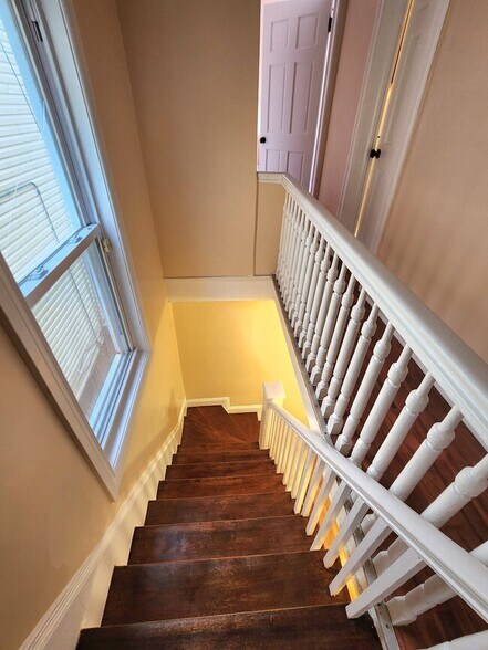 Building Photo - 17 Claremont Ave